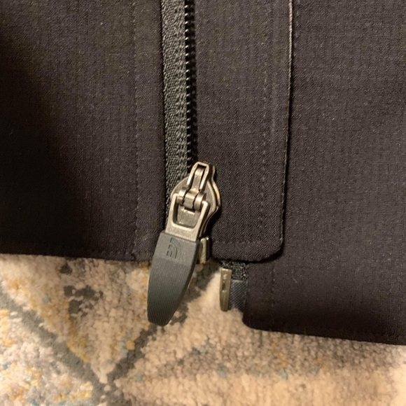 The north face soft shell - Picture 2 of 3